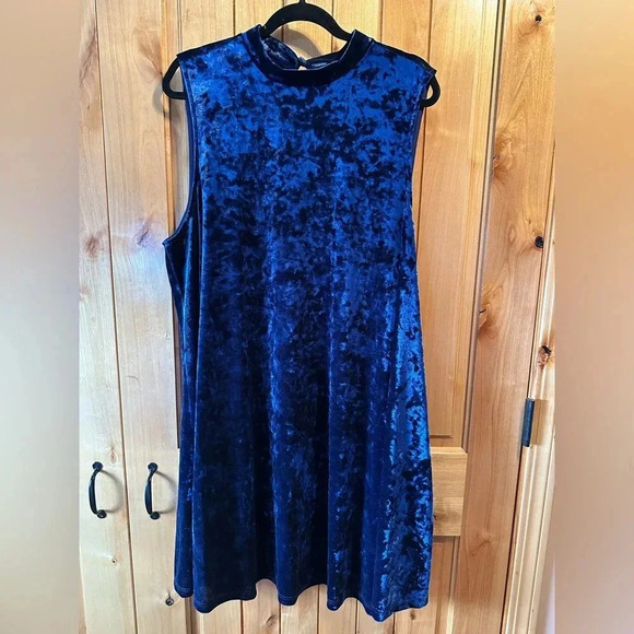 Modcloth Royal Blue Velvet Mini Shift Dress Retro Holiday Party Lux Soft 3X Plus - Picture 3 of 10